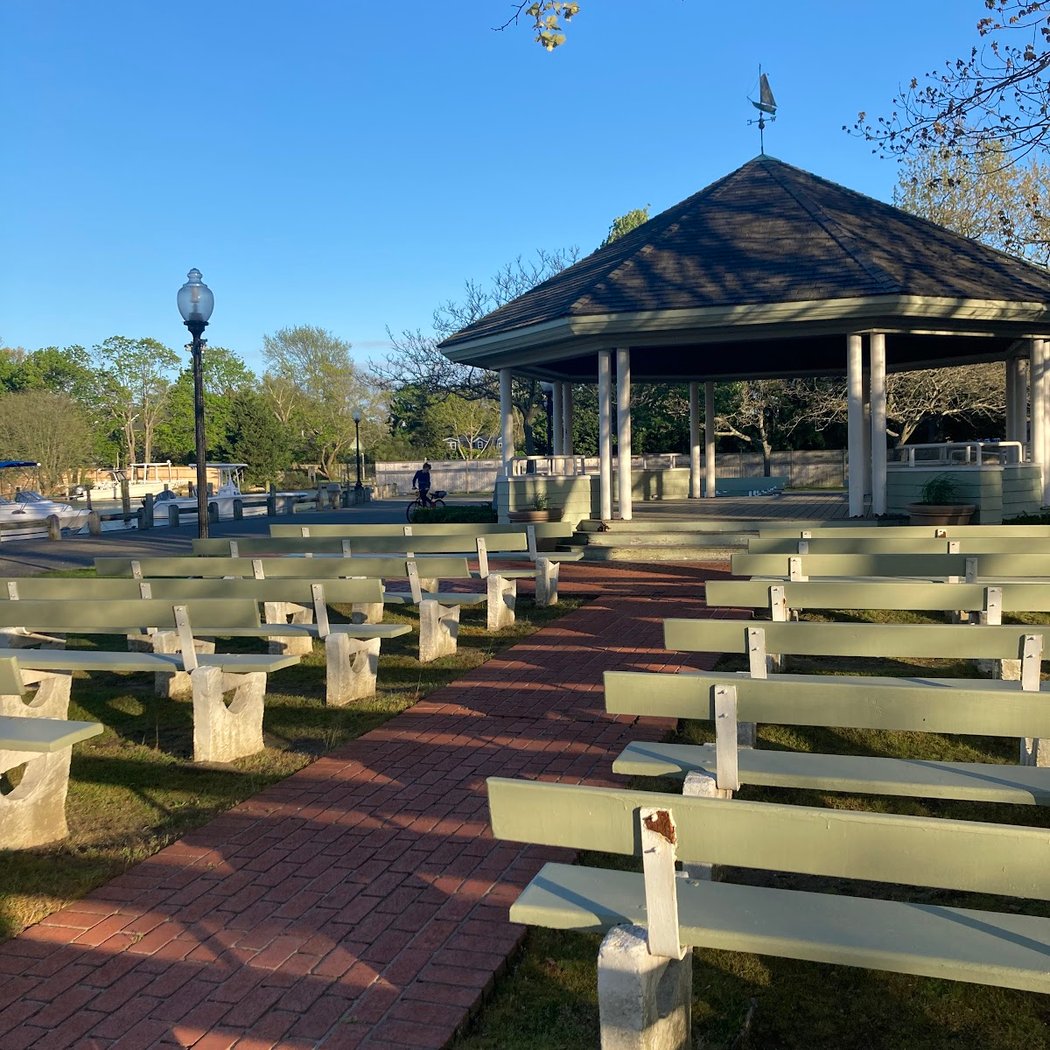 Babylon Village Gazebo 2