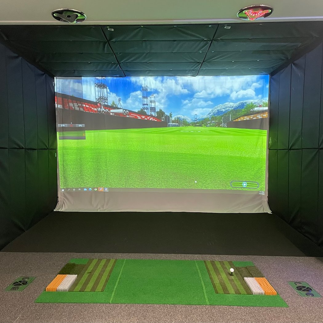 Hillside athletics Indoor Golf 3