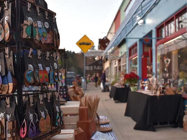 Downtown Boulder Creek: Giving Thanks Party