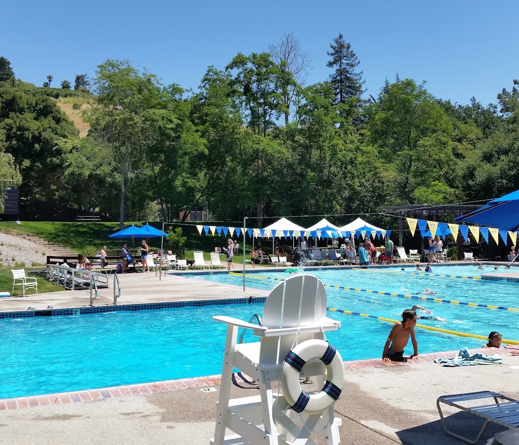Moraga Valley Swim & Tennis Club 1