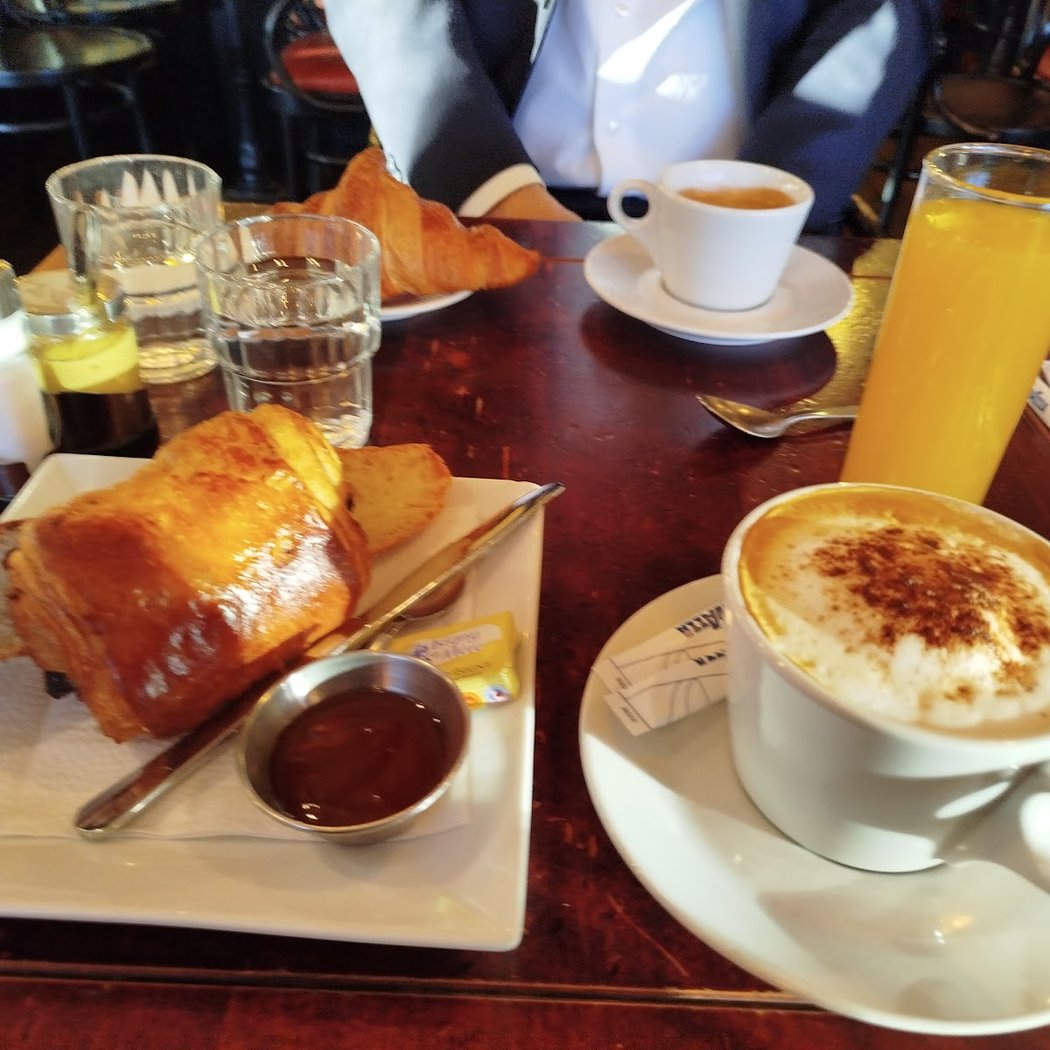 Café du Rendez-Vous 1