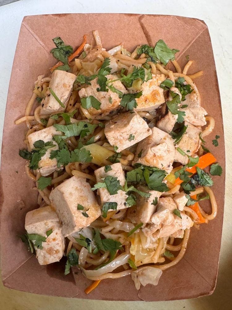 Halal Food Truck 2