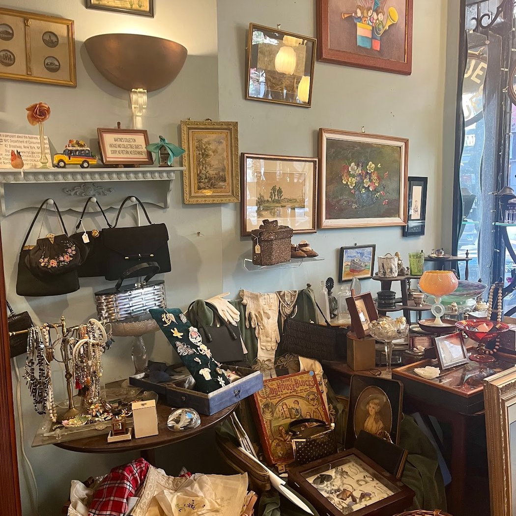 Martine's Antiques 3