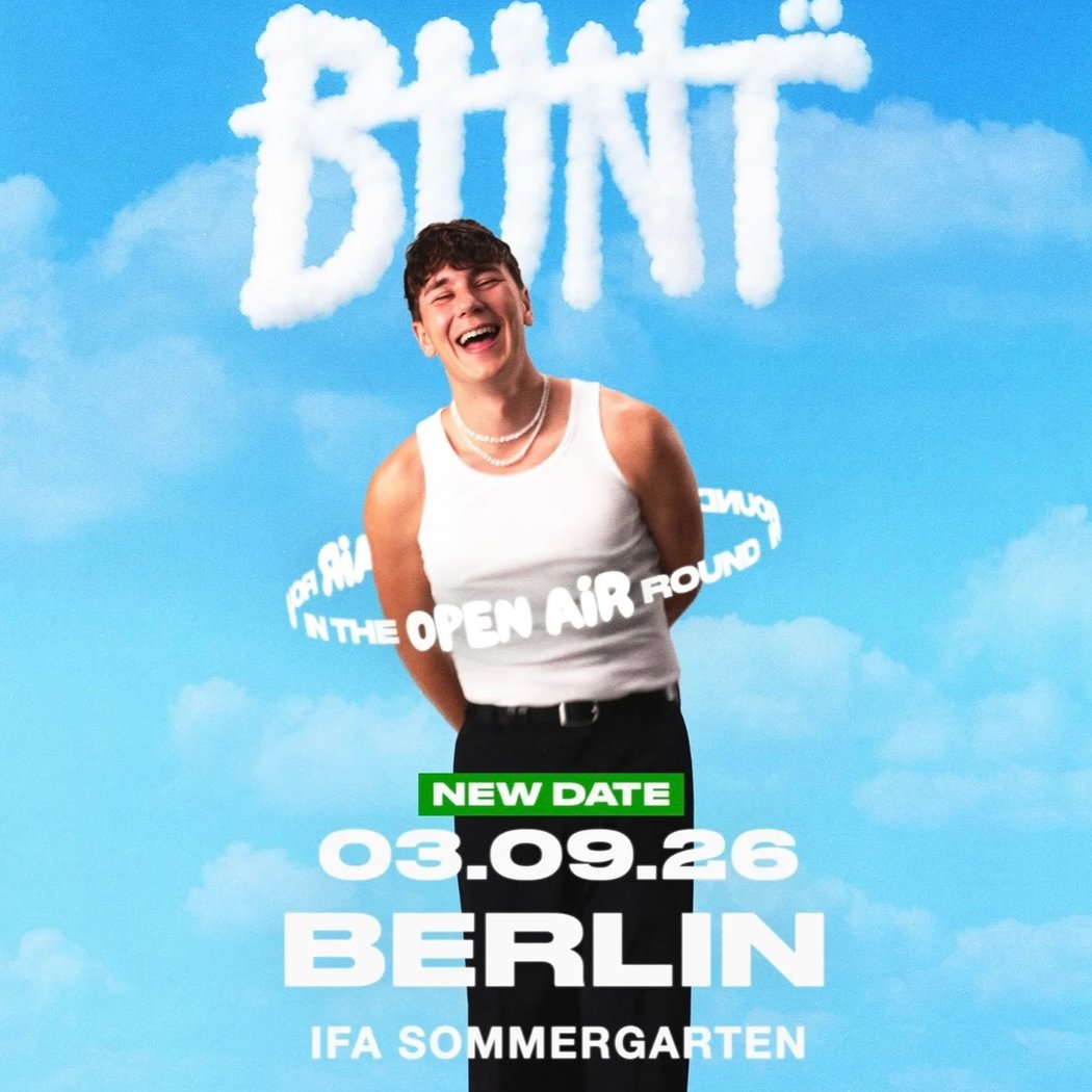 BUNT. - IN THE ROUND OPEN AIR 1