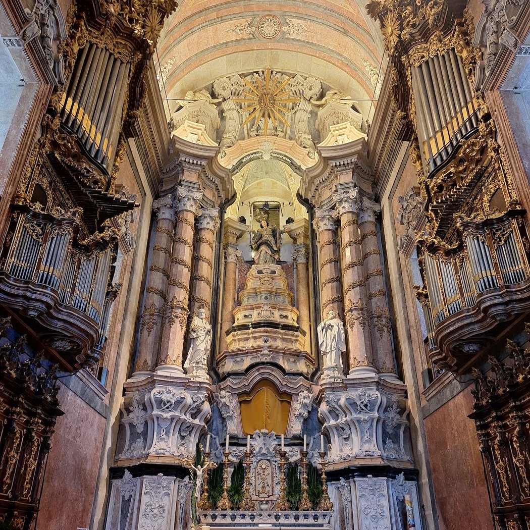 Clérigos Church 2