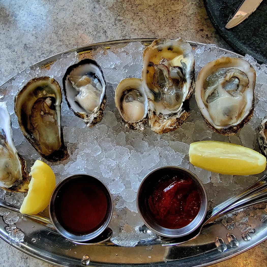Happy Hour Service