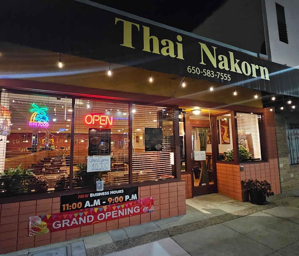Thai Nakorn Restaurant 2