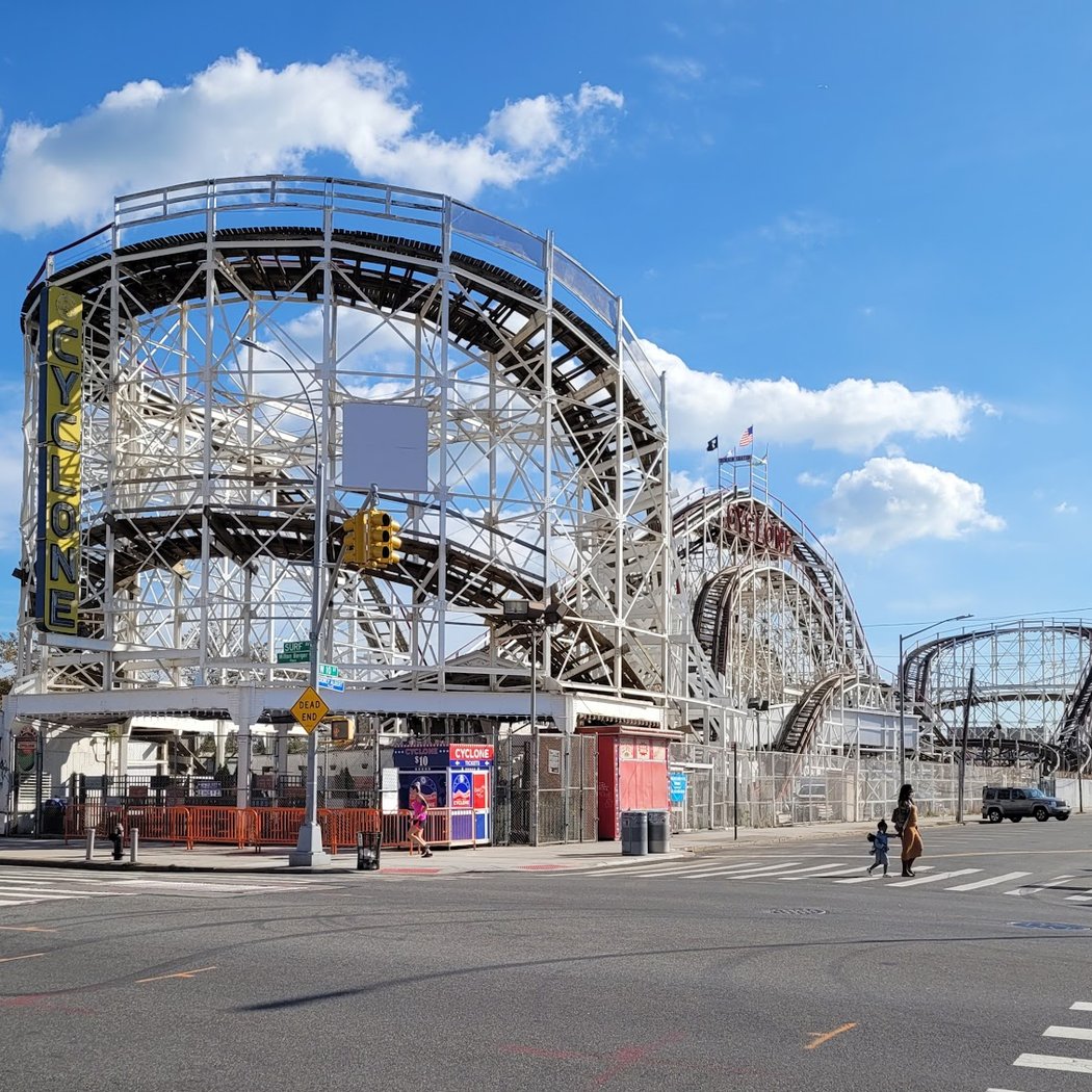 Luna Park Season Opening 3