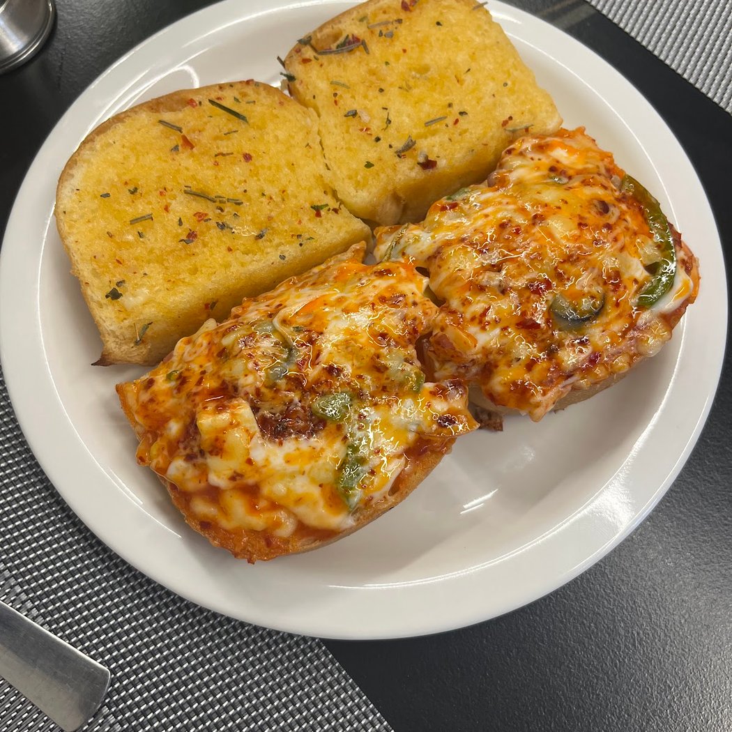 Moonstone Italian Restaurant (Pure veg) 3