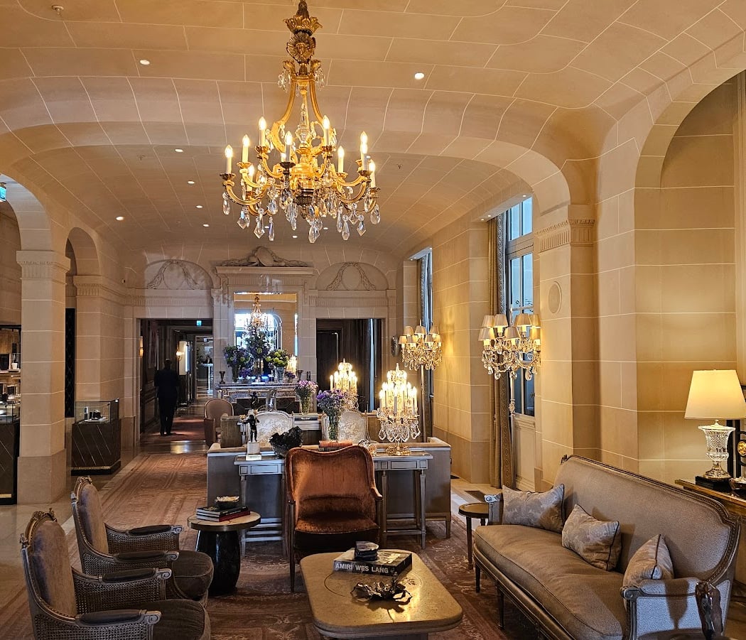 Tea Time at Hôtel de Crillon 3