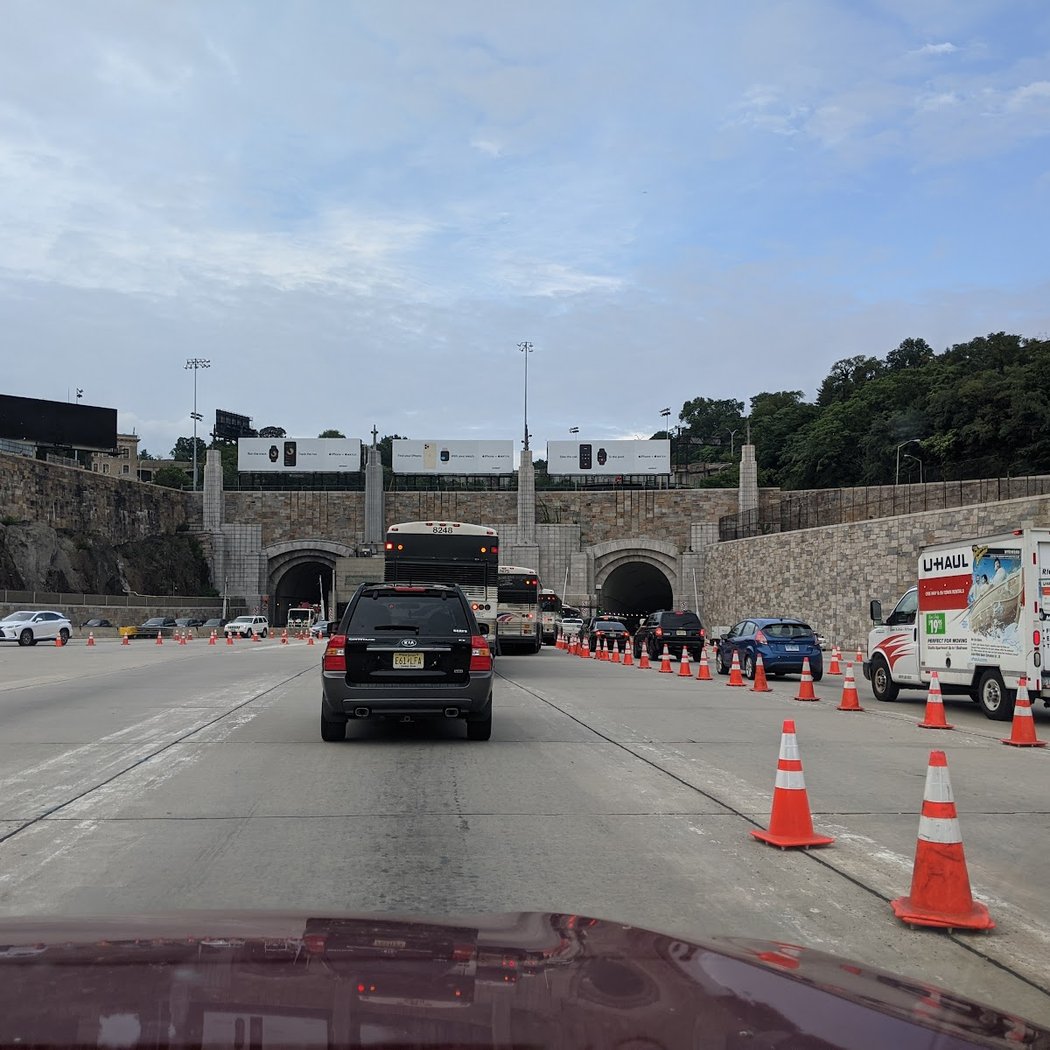 New Jersey / New York Line of the Lincoln Tunnel 3