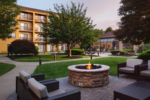 Courtyard by Marriott Fishkill 2