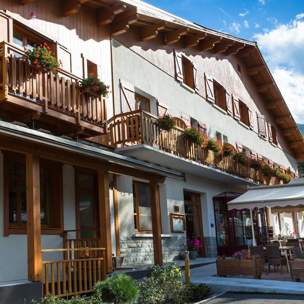 Hôtel Restaurant les Peupliers 2