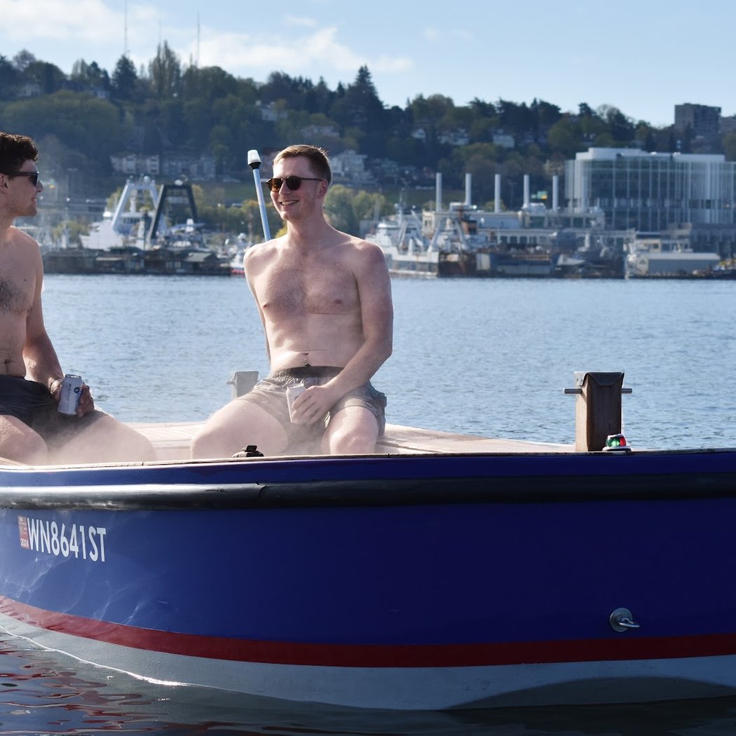 Hot Tub Boats 1