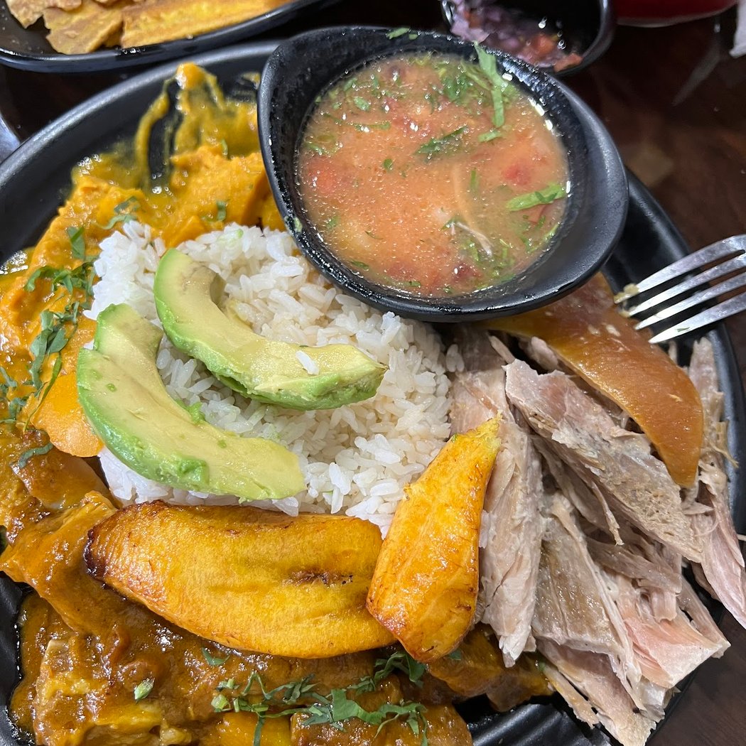 Pa’ Donde - Spanish Cuisine, Cafe, & Bar 1