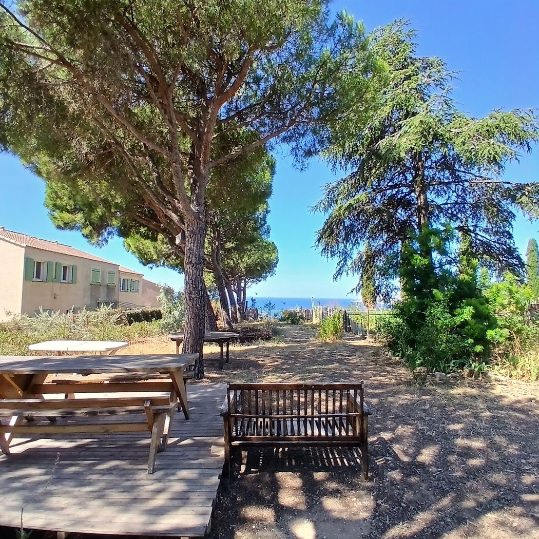 Partagé Le Belvédère de La Viste Garden 2