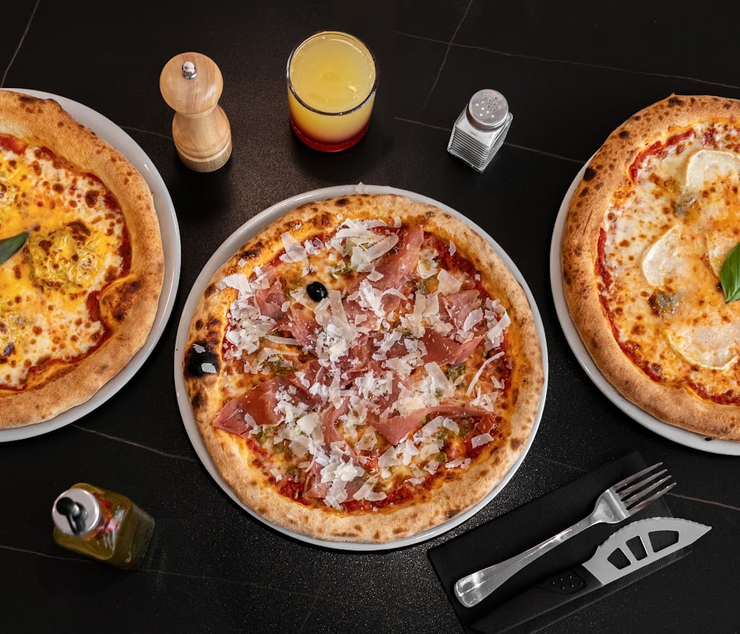 Christina Pizza 1