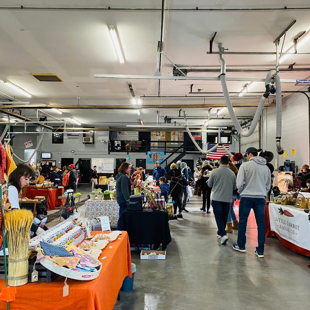 Holiday Market 2