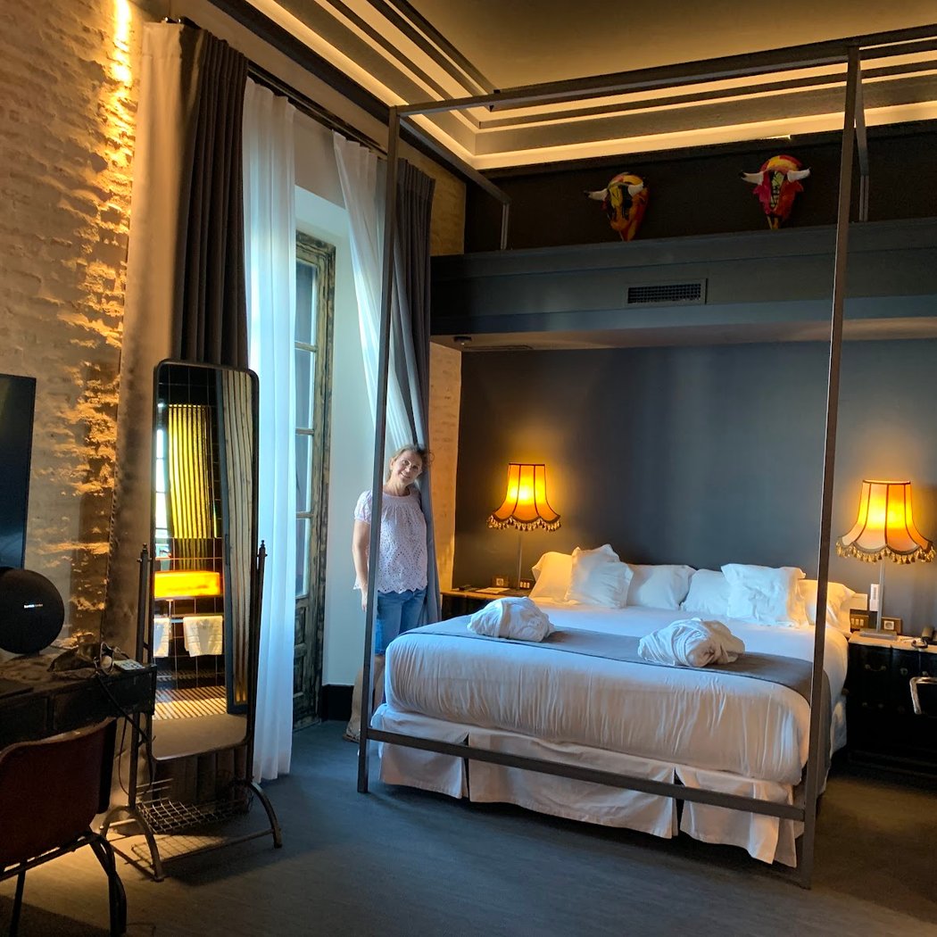 Hotel Lobby Room Sevilla 2