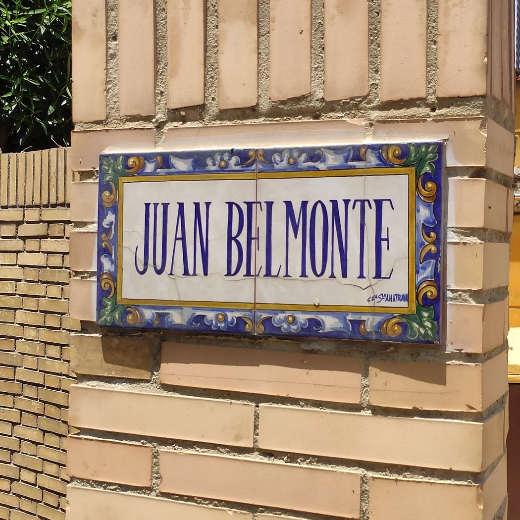 Monumento a Juan Belmonte 3