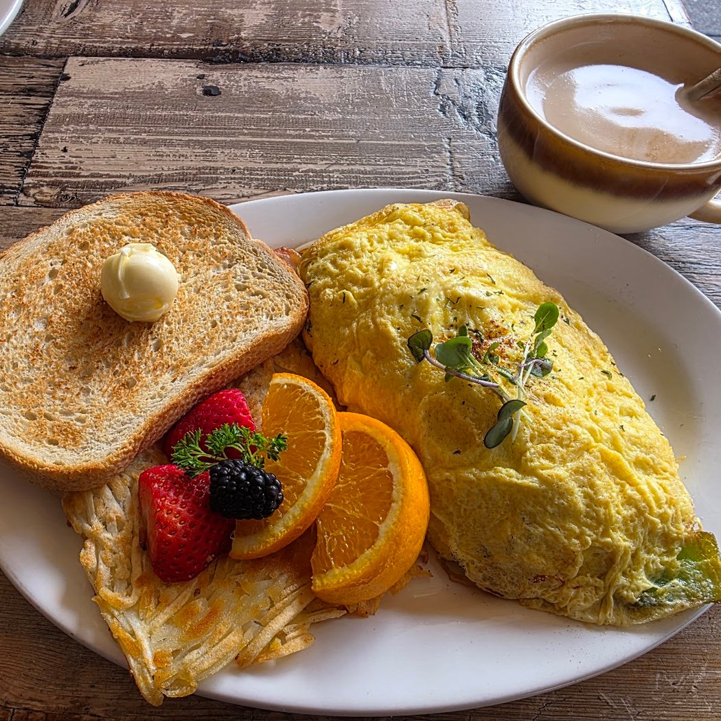 Hollywood Cafe 2