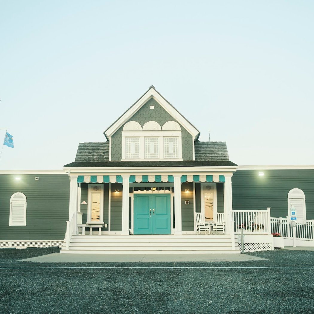 Chapel Beach Club 1