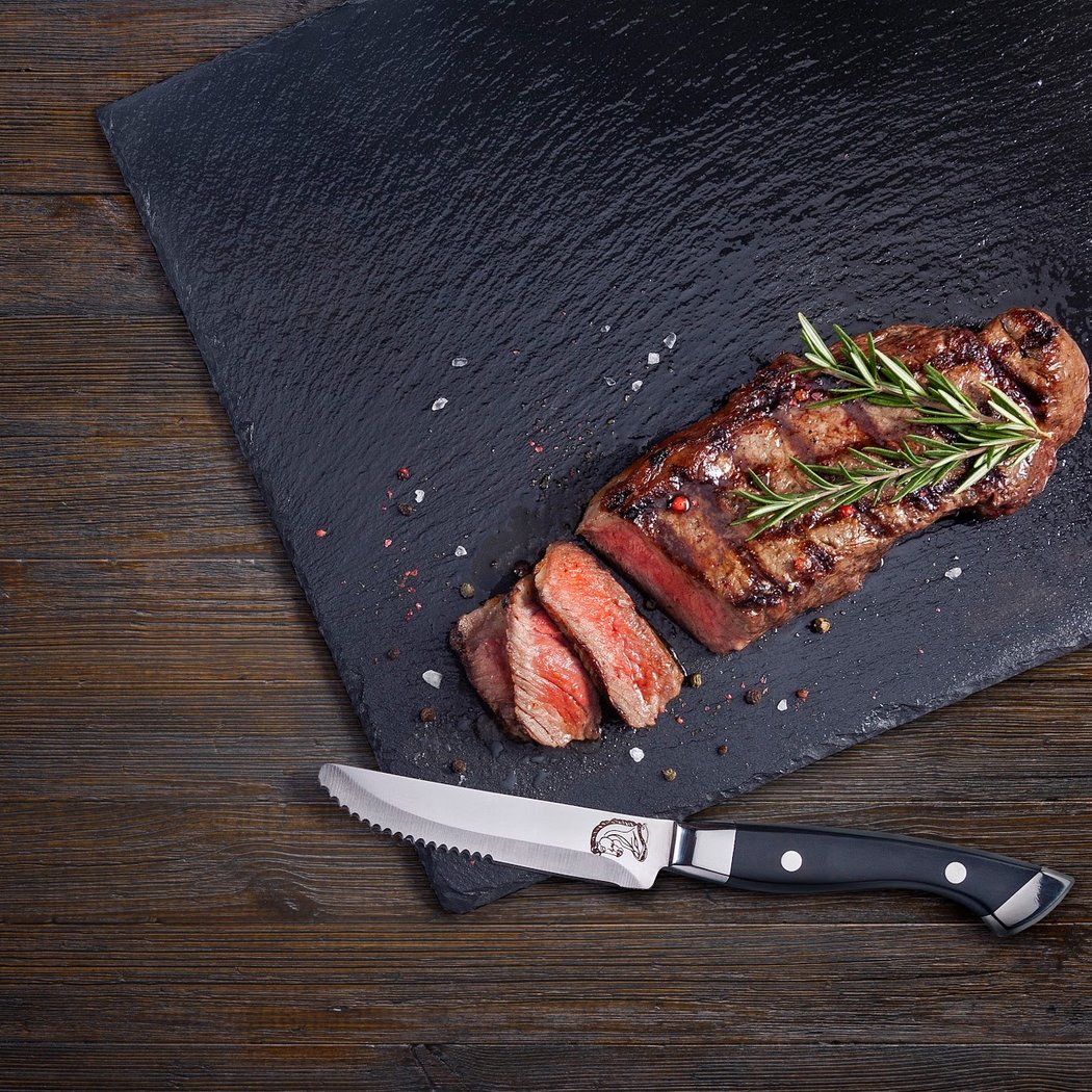 Knight's Steakhouse 1