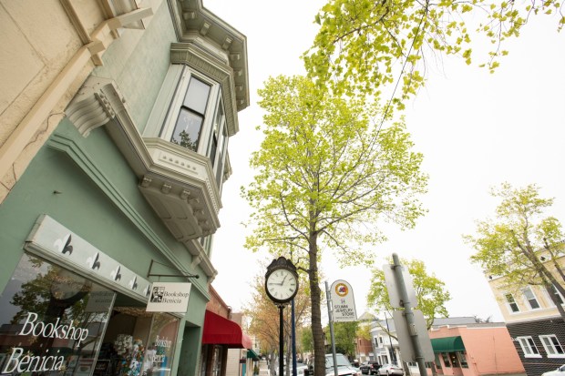 Bookshop Benicia 2