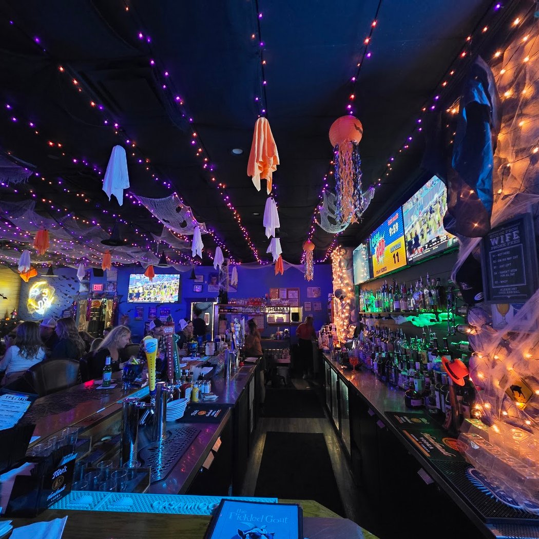 The Pickled Goat Bar & Grill 3
