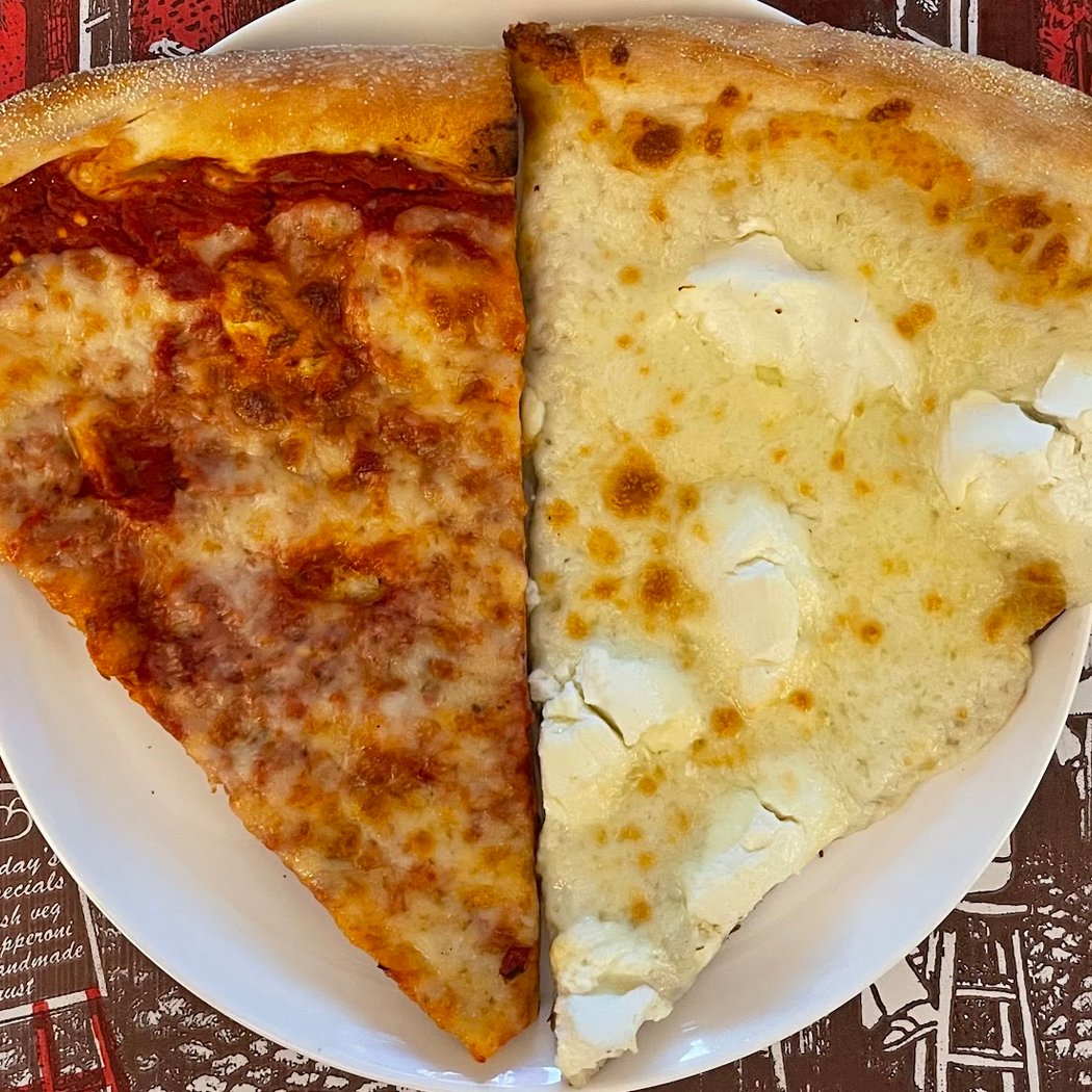 Hank's Pizza 1