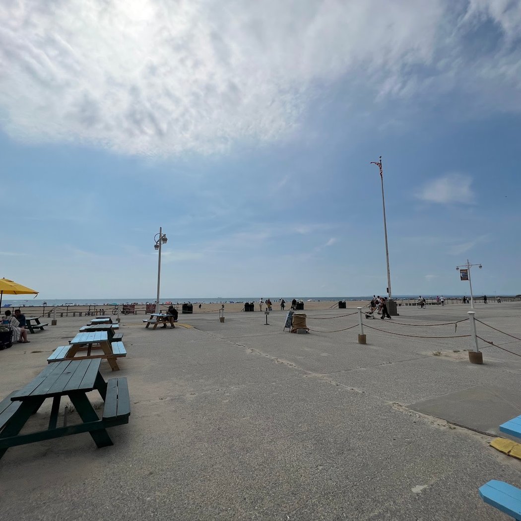Beach Bazaar 3