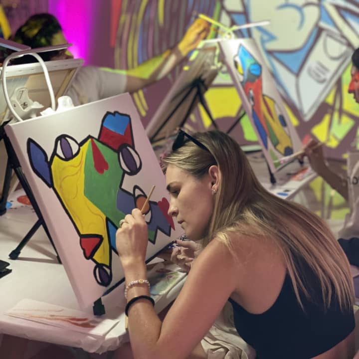 A Night With Picasso - An Immersive Painting Experience 1