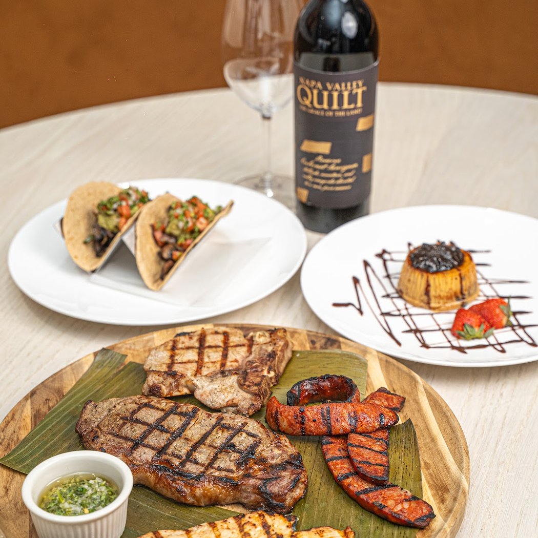 Napa in the Heights Seafood & Wine Bar 3