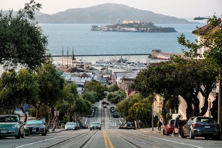 Alcatraz Island Tour Package  2
