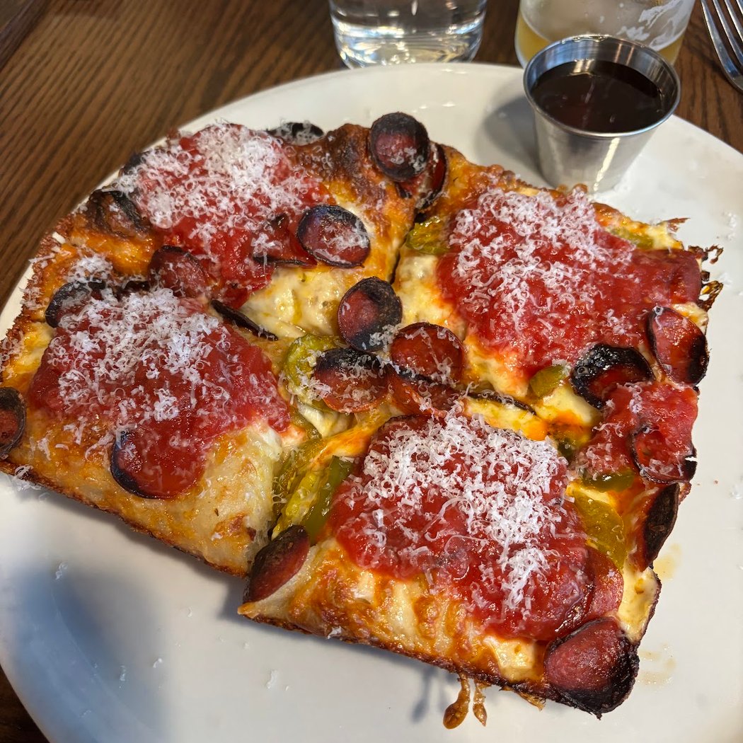 Jay's Artisan Pizzeria 1