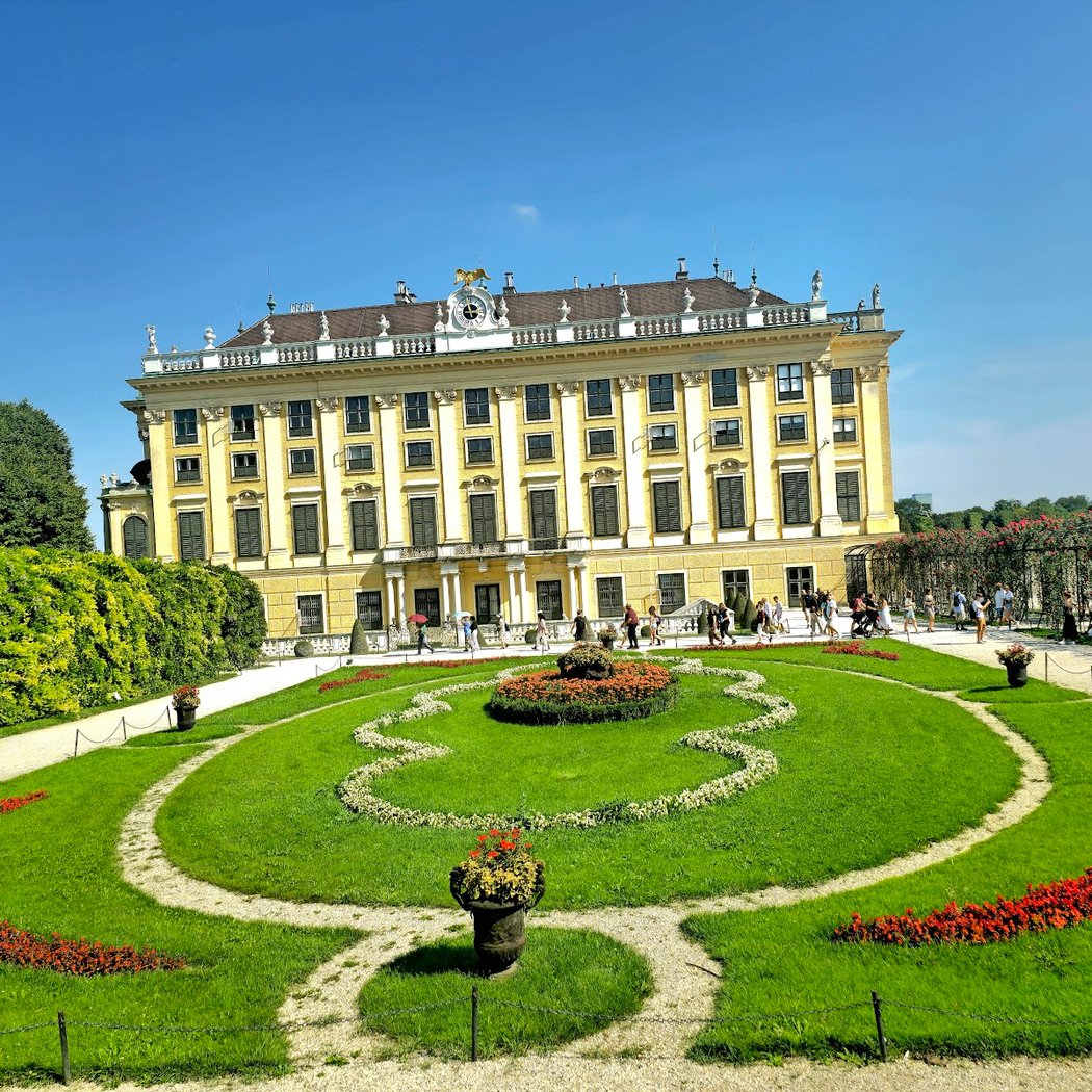 Schönbrunn Palace 2