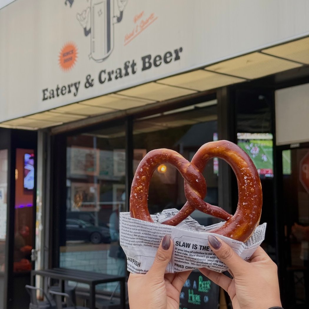 The Local Eatery & Craft Beer 2