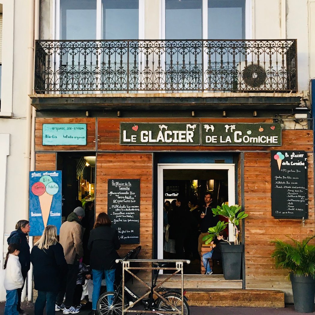 Le Glacier de la Corniche 3