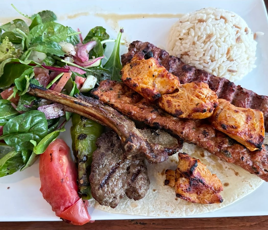 Rocca Cafe & Lounge 1