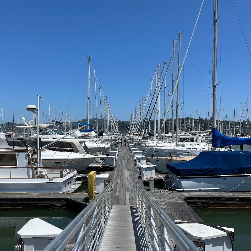 Waterfront Market 4