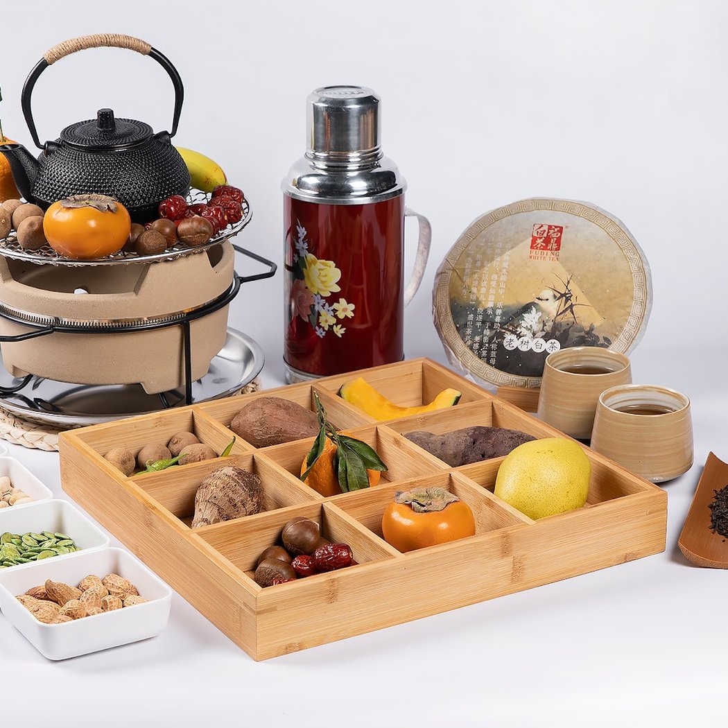 La Queen Tea House 1