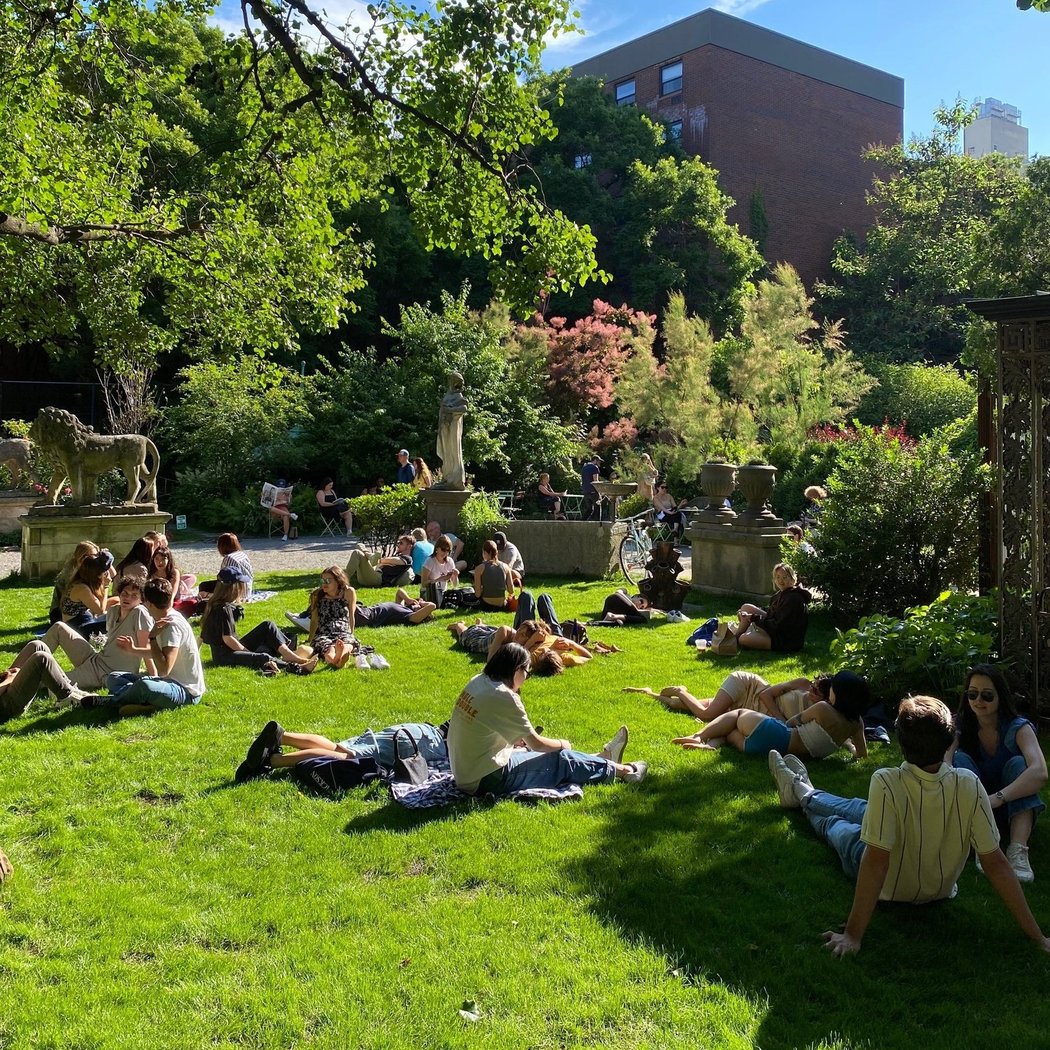 Elizabeth Street Garden 1