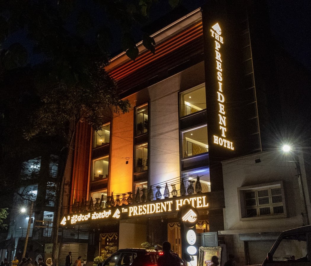 The President Hotel, Kumarapark 2
