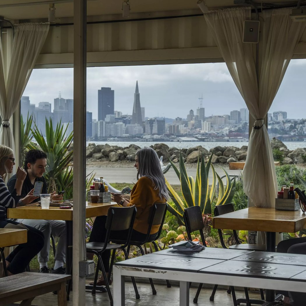 Mersea Restaurant, Bar and Venue 2