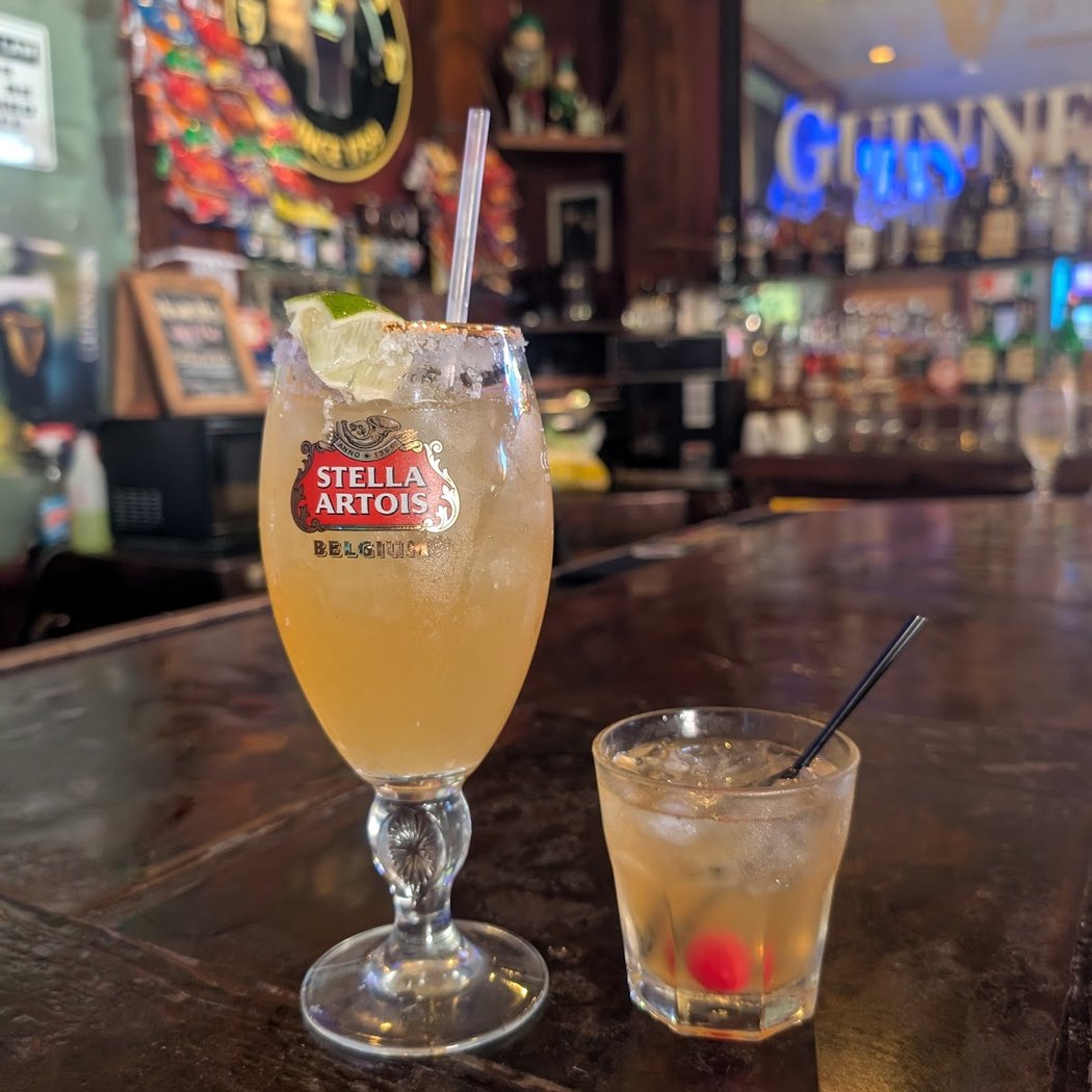 Newell's Cocktail Lounge 1