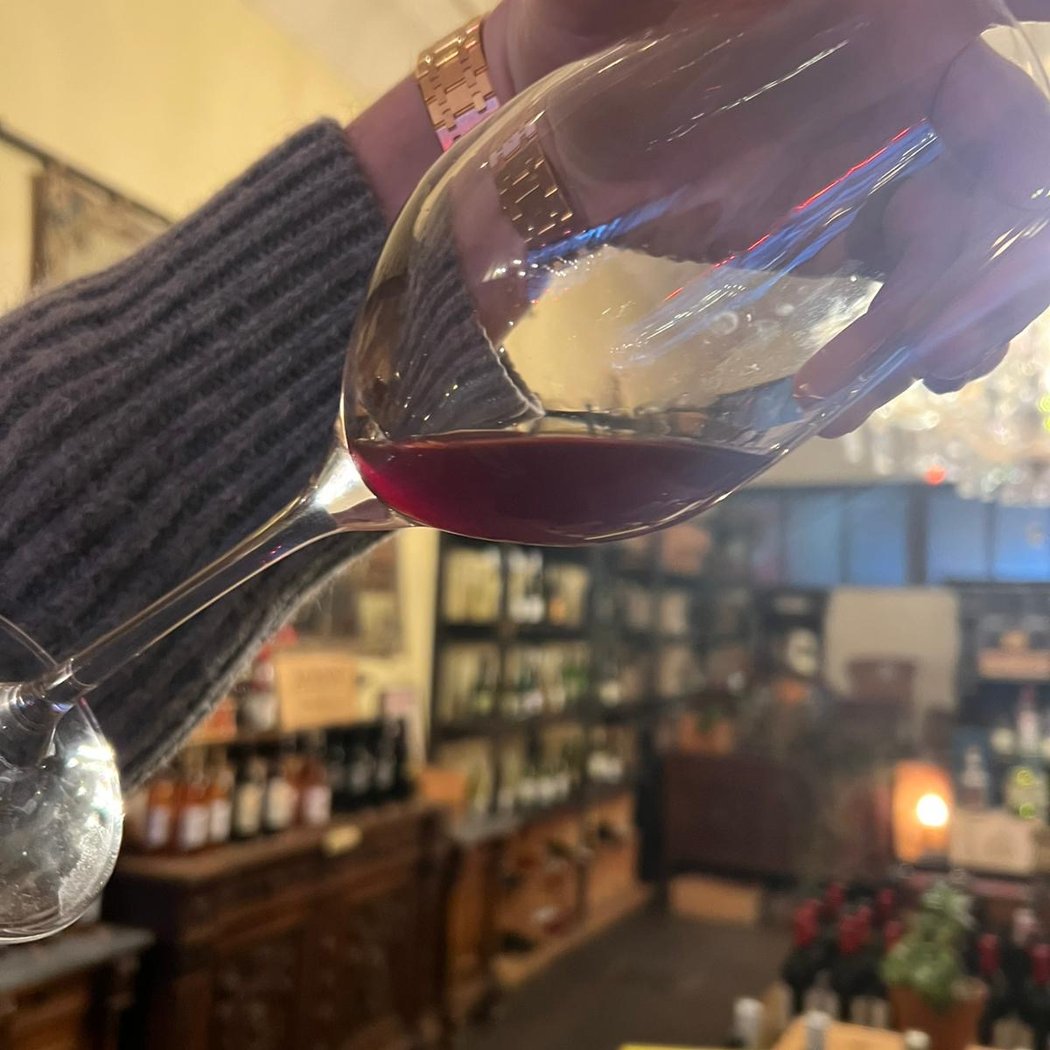 D.O.C. Wine Shop 3