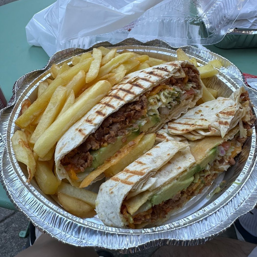 Vegan deli 1
