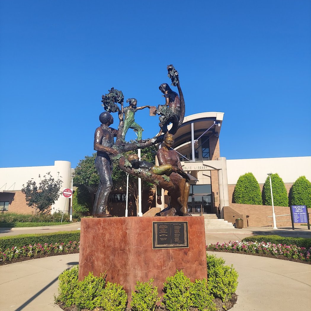Grapevine Public Library 3