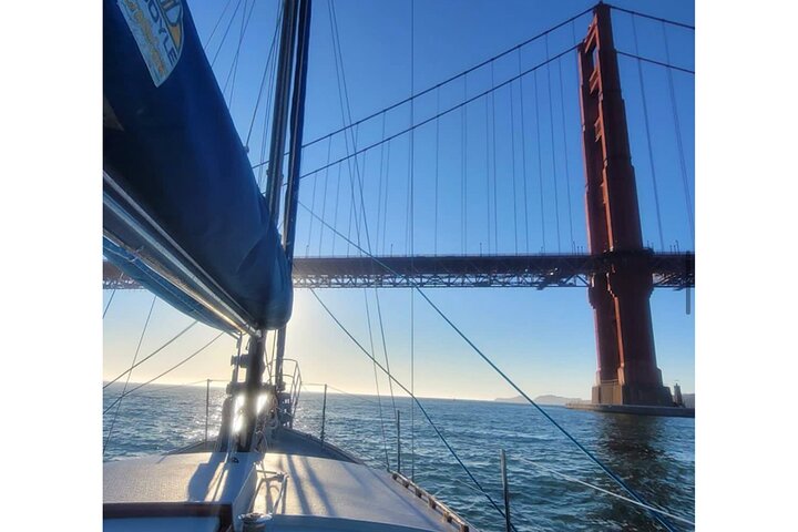 Golden Gate Bridge Sailing Tour 3