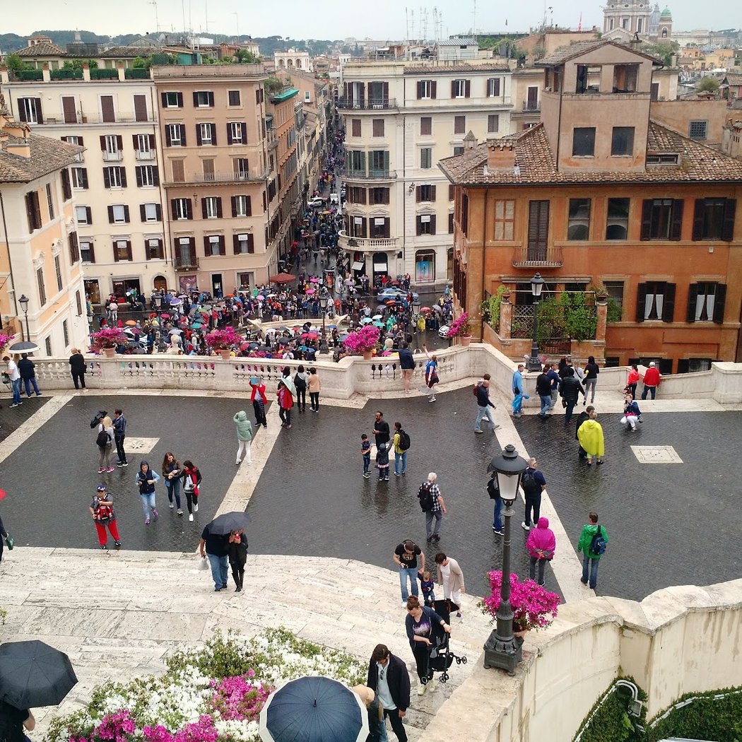 Piazza di Spagna 2